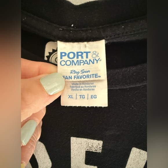 Nintendo Animal Crossing Forever A Loan T Shirt Men’s SZ XL Black Short Sleeve - Picture 2 of 8